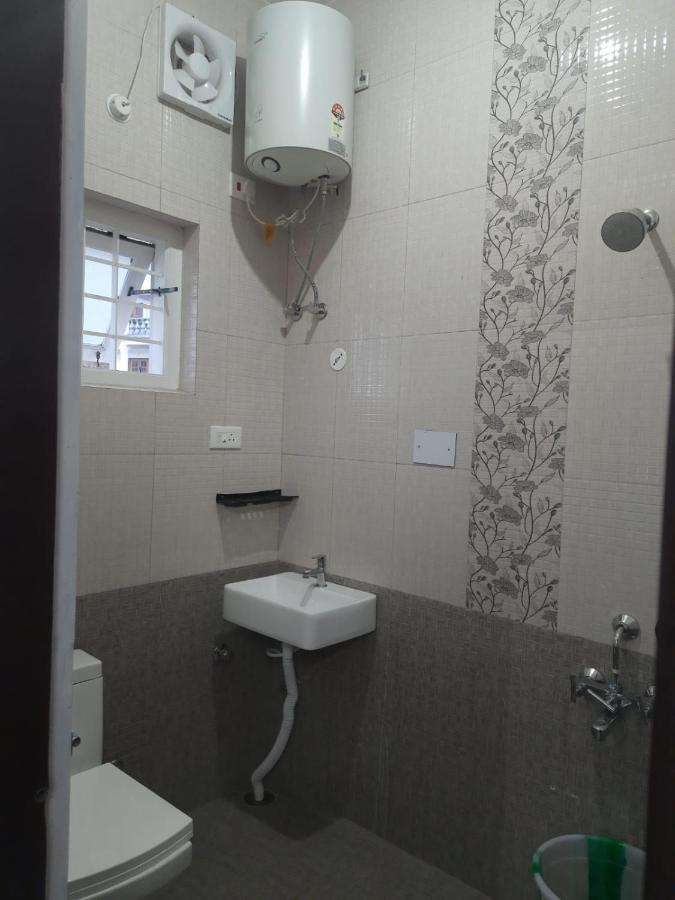 شقة Karpagam Residency أوتي المظهر الخارجي الصورة